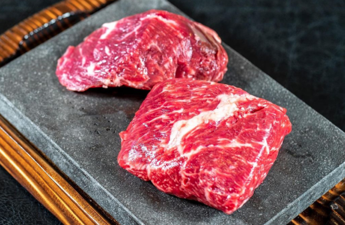 尾張旭 お肉ディナーなら 溶岩焼ステーキハウスチャンプ お子様連れもおすすめ